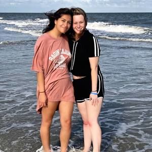 Meet your Posher, Alaina